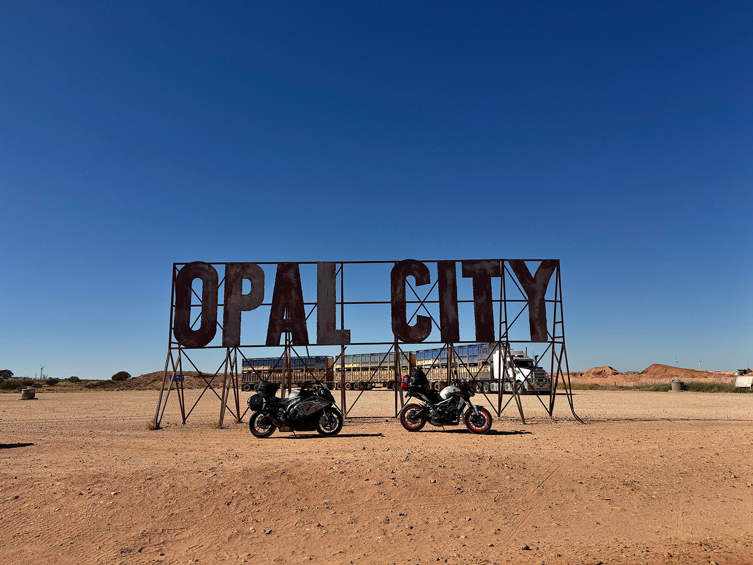 Day 39: Coober Pedy to Roxby Downs - Flat Straight Sprints – Peak Moto