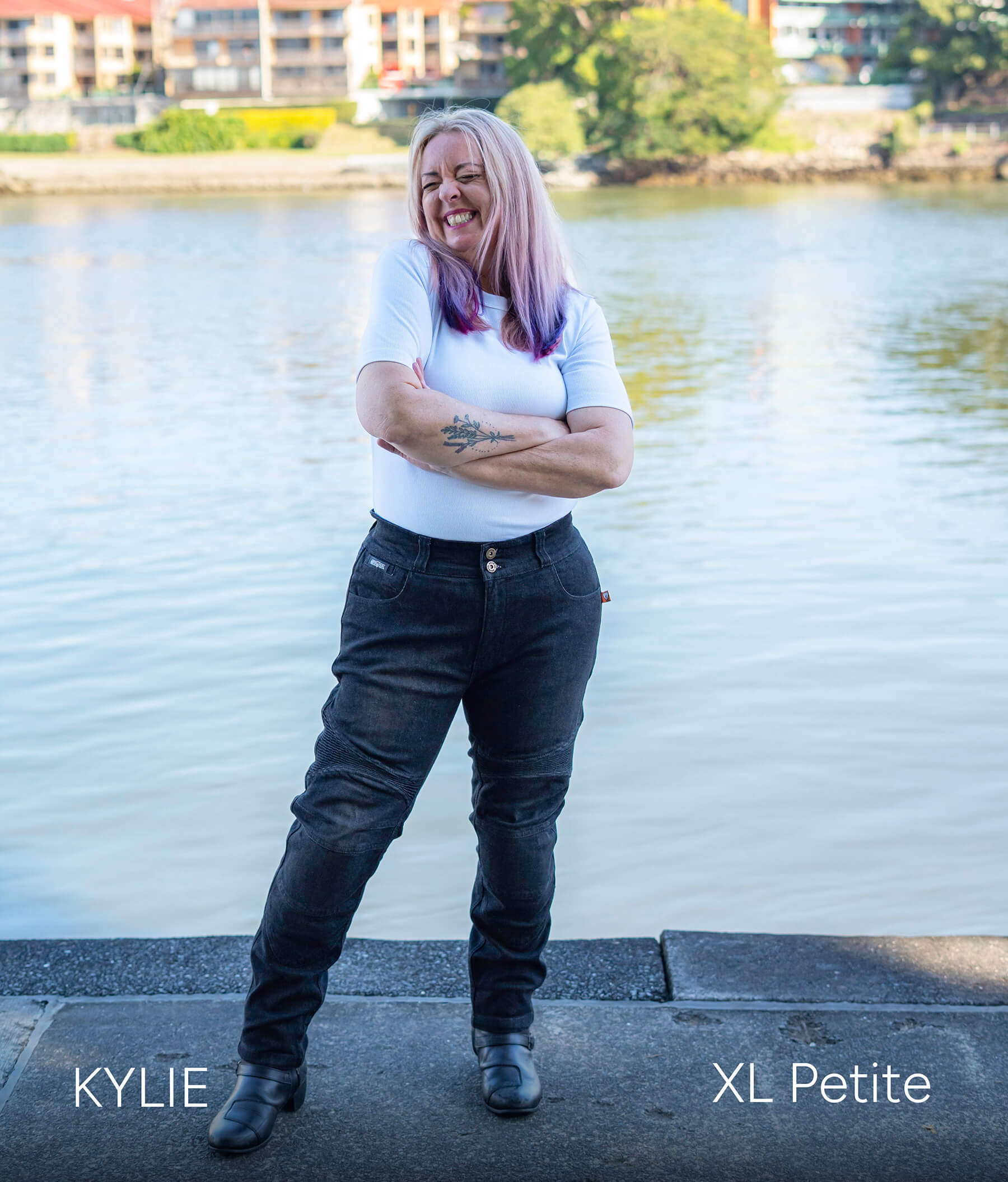 MotoGirl | Vaqueros Ellie