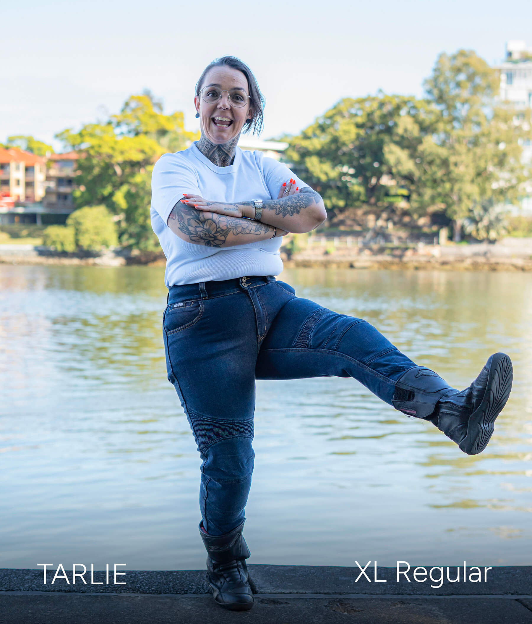 MotoGirl | Vaqueros Ellie