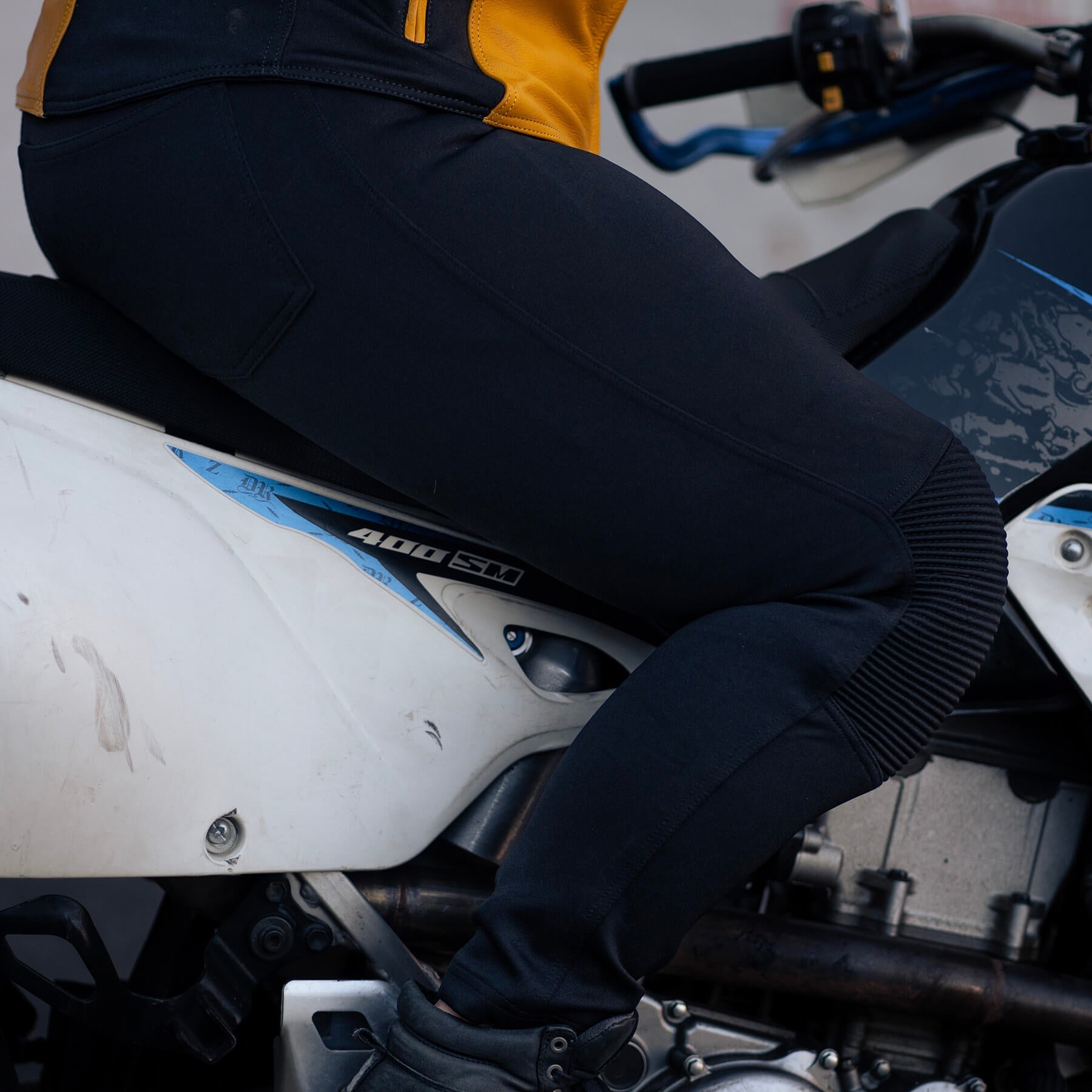 MotoGirl | Sherrie Leggings - AU 6 / US 4 - Women's Pants - Peak Moto