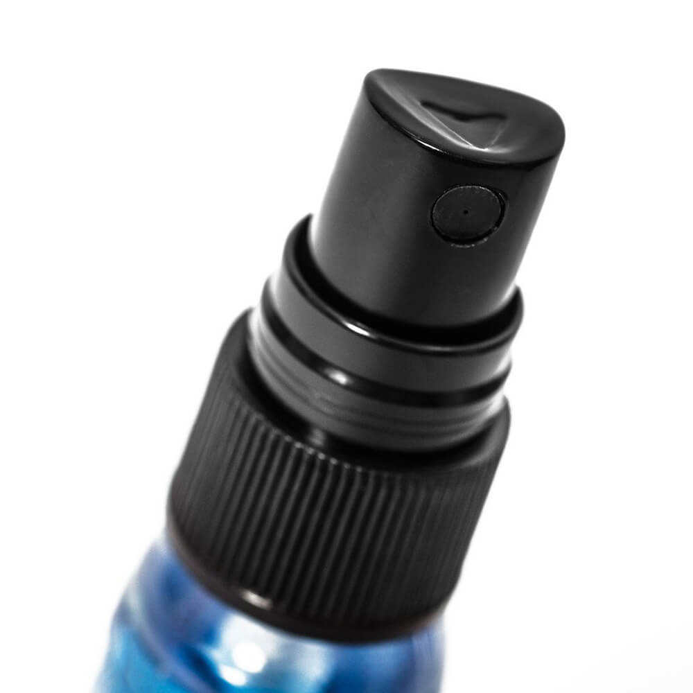 Muc - Off | Helmet Visor, Lens, & Goggle cleaner - Pocket - 32ml - Helmet Cleaning & Care - Peak Moto