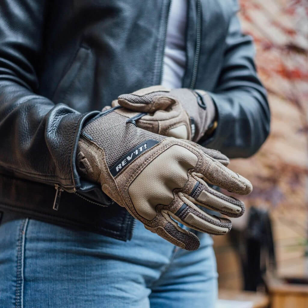 REV'IT! | Volcano Gloves - Black - Gloves - Peak Moto