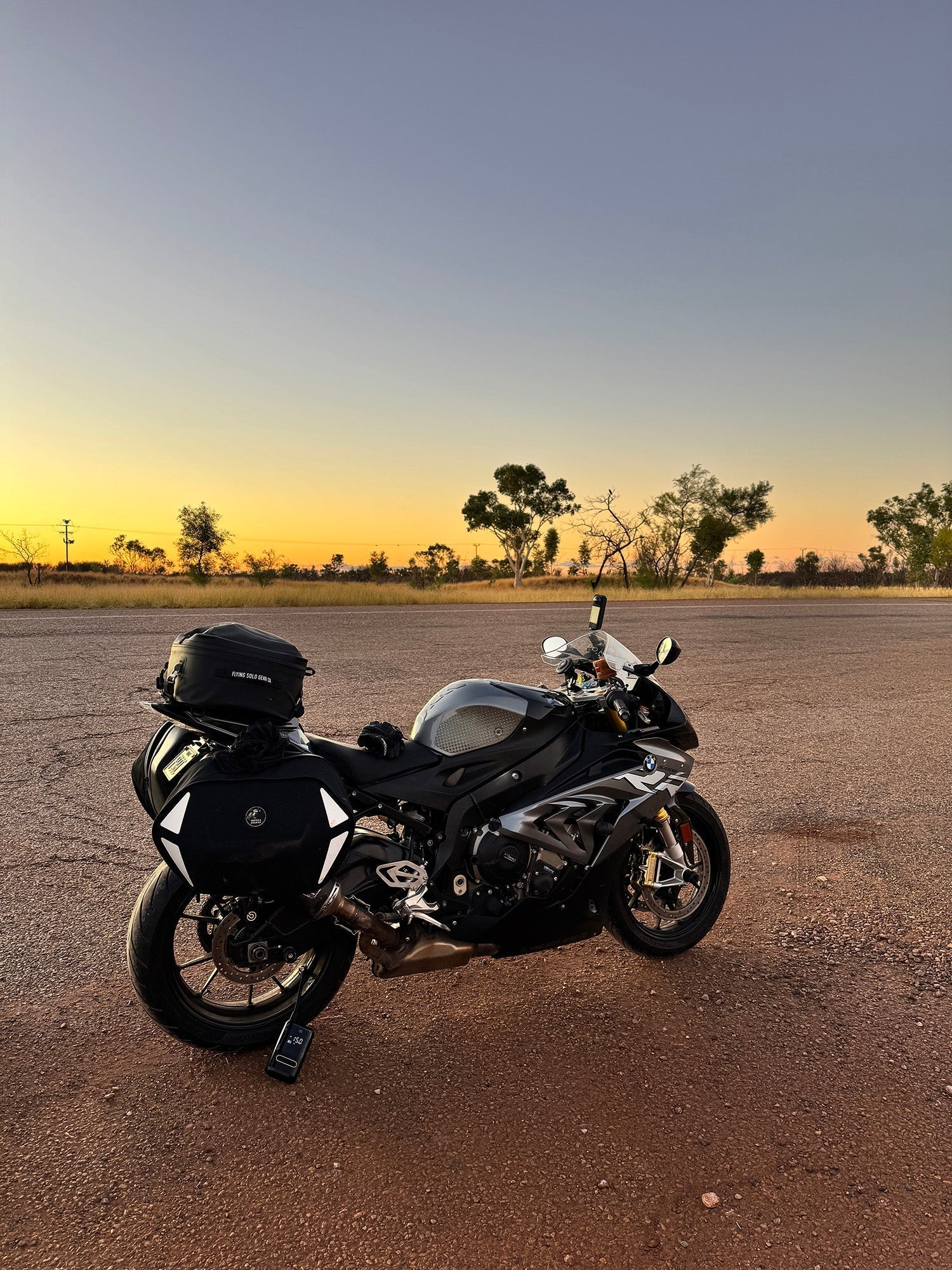 Day 35: Wauchope (Devils Marbles) to Yulara (Uluṟu) - The Longest Day