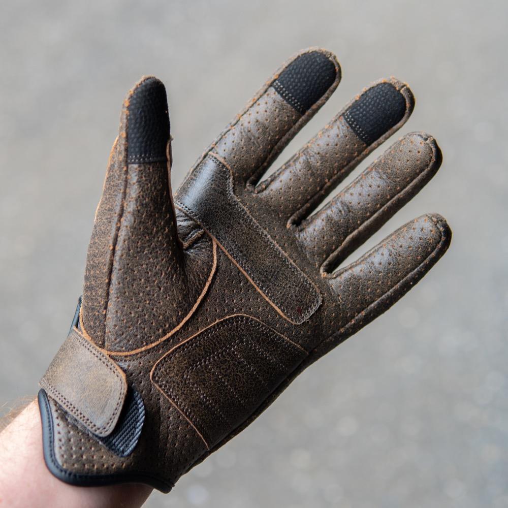 Thumpa&#39;s Short Cuff Brown Leather Motorbike Gloves showing palm with extra protection on impact points