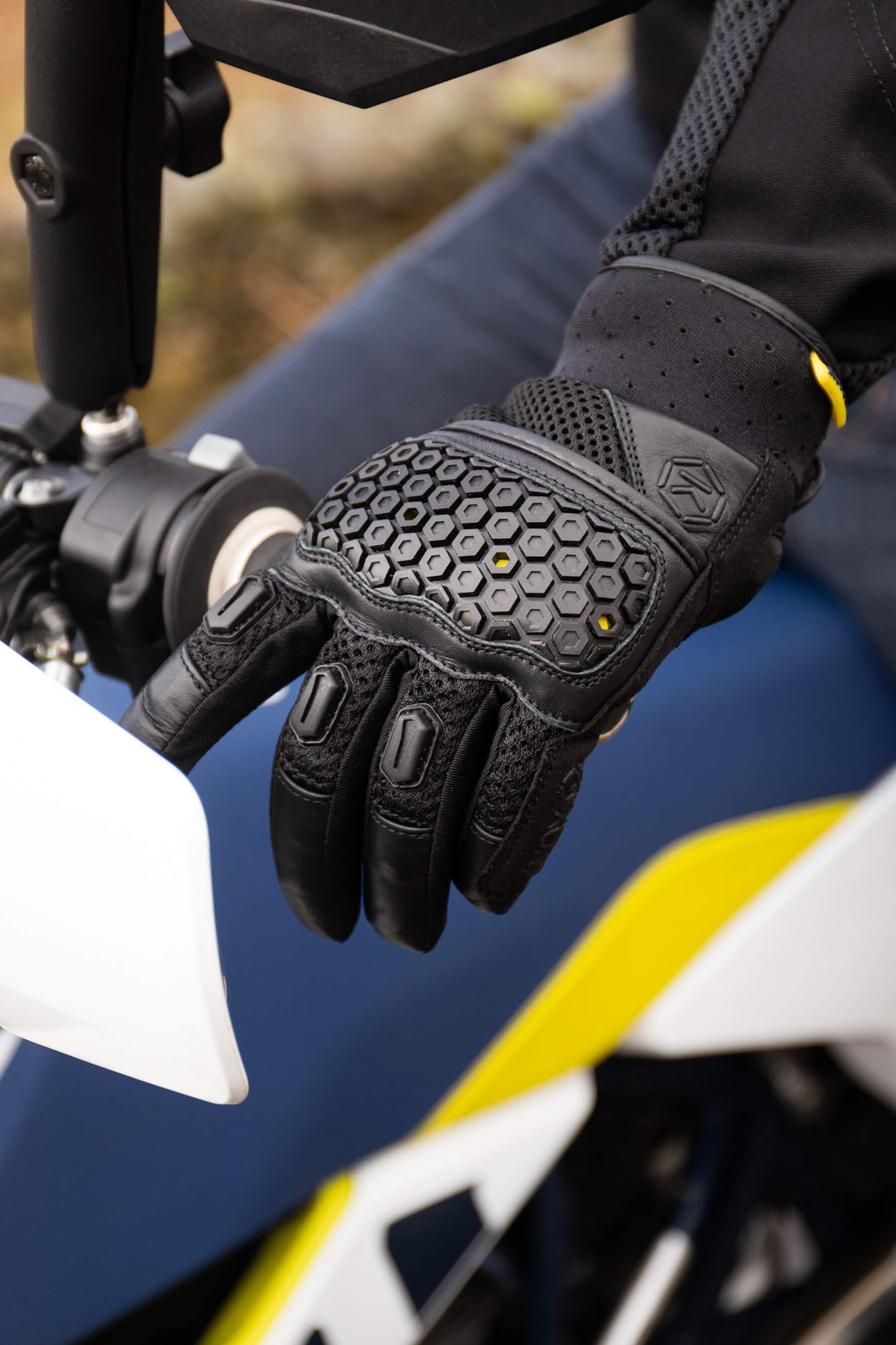 Urbane Pro Gloves