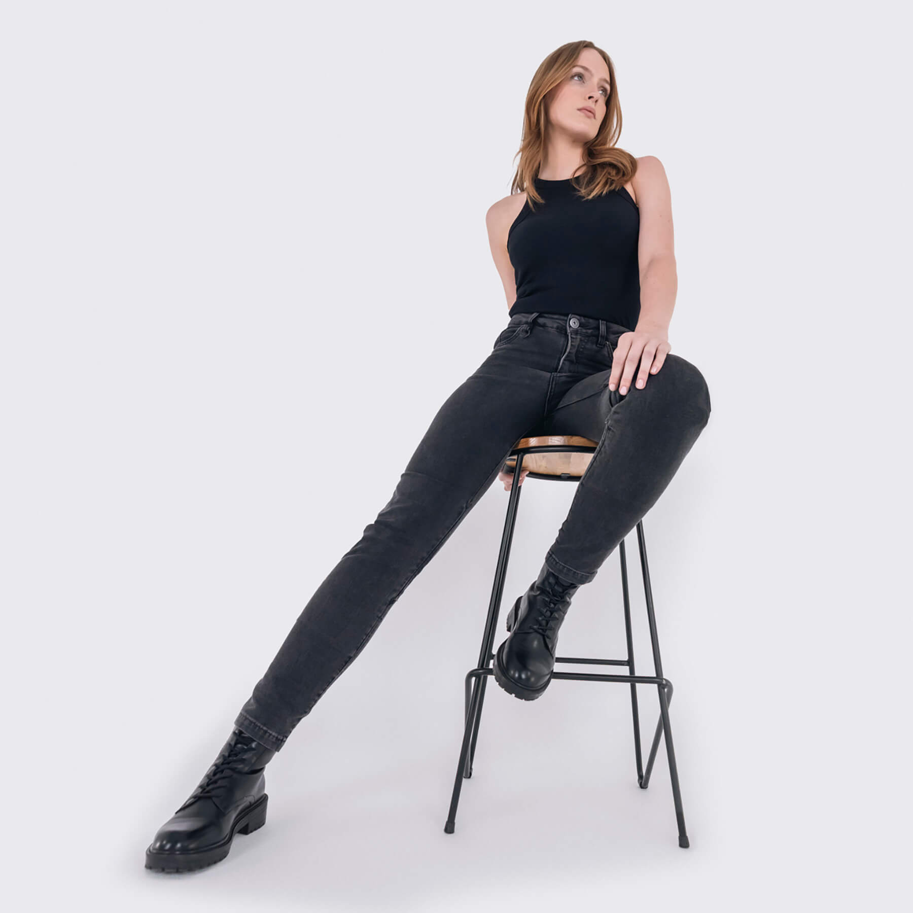 Colton Skinny-Fit Women&#39;s Jeans