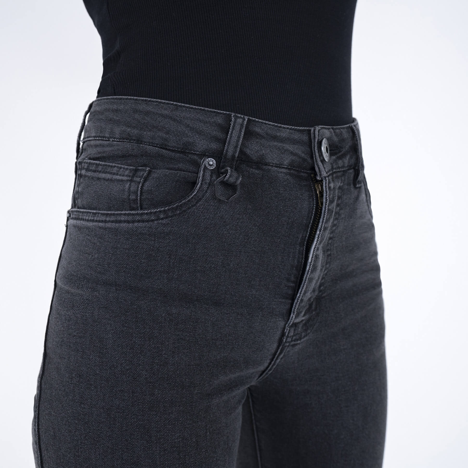Colton Skinny-Fit Women&#39;s Jeans