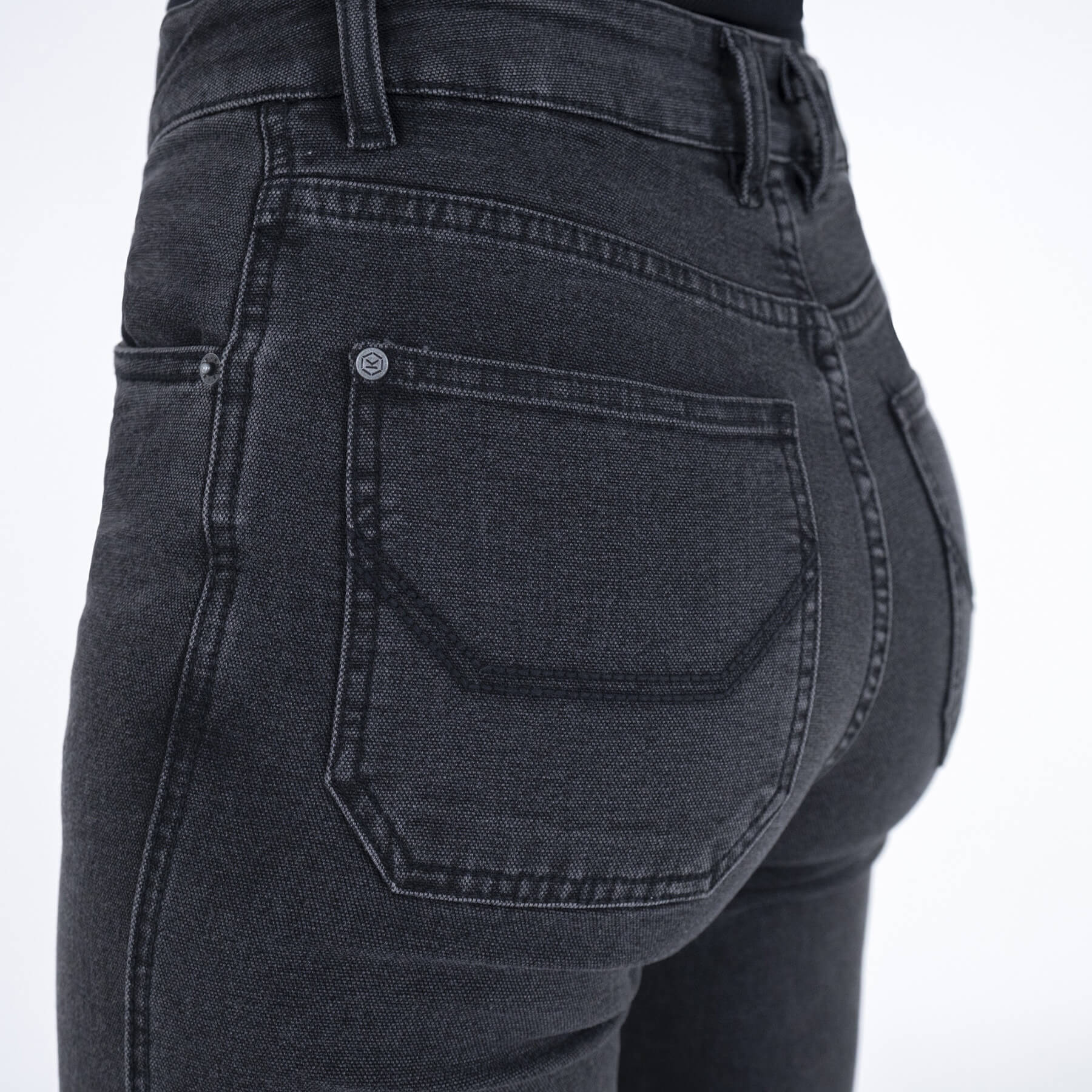 Colton Skinny-Fit Women&#39;s Jeans