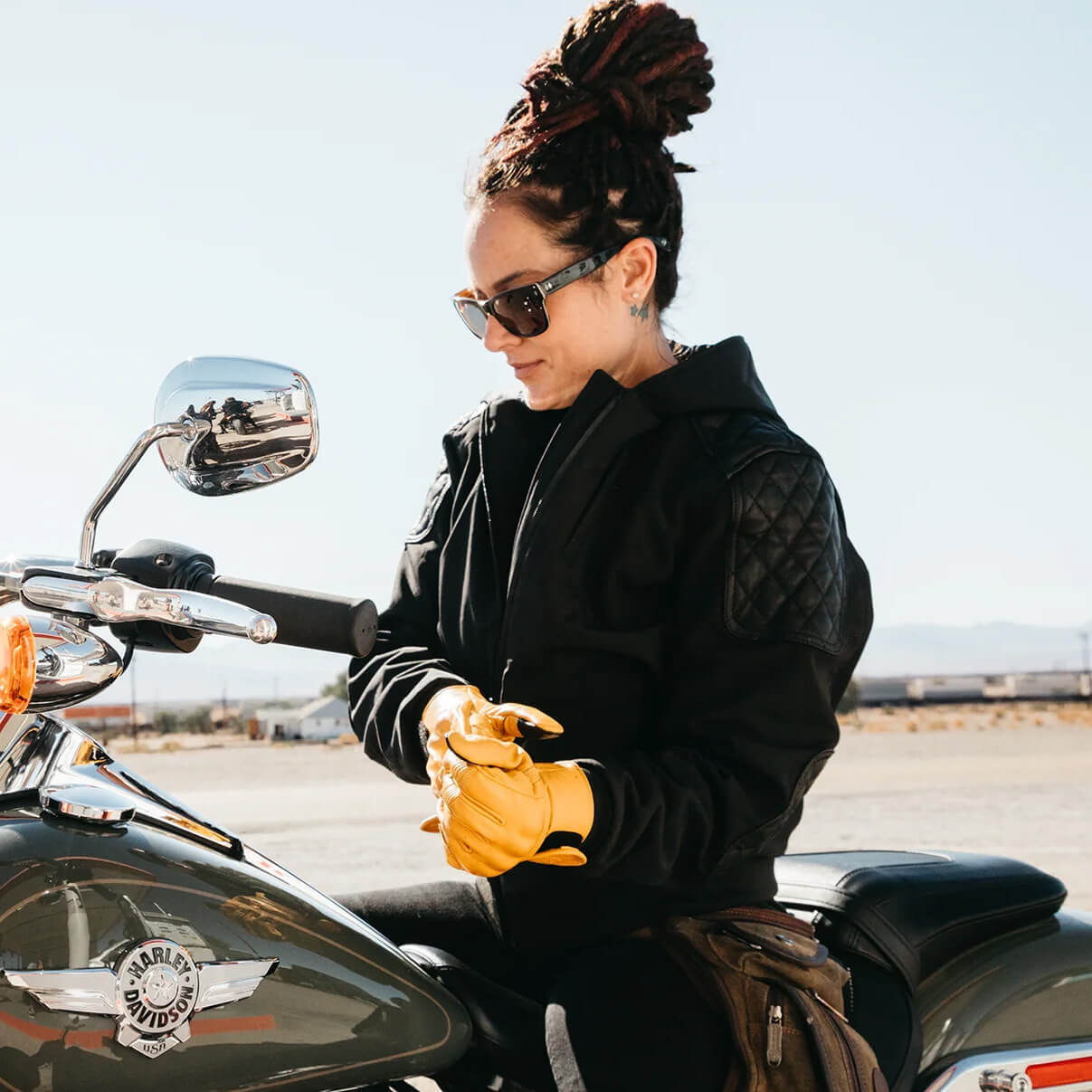 Black Arrow Moto | Women&#39;s Delta Moto Hoodie - BLACK - Jackets - Peak Moto