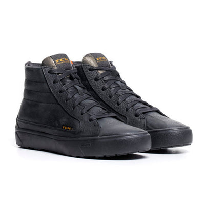 Street 3 Lady Waterproof Shoes - Black/Black/Gold
